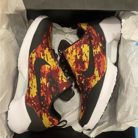 Nike Hyper-Adapt V1 auto lace size 10.5 - Picture 1 of 9